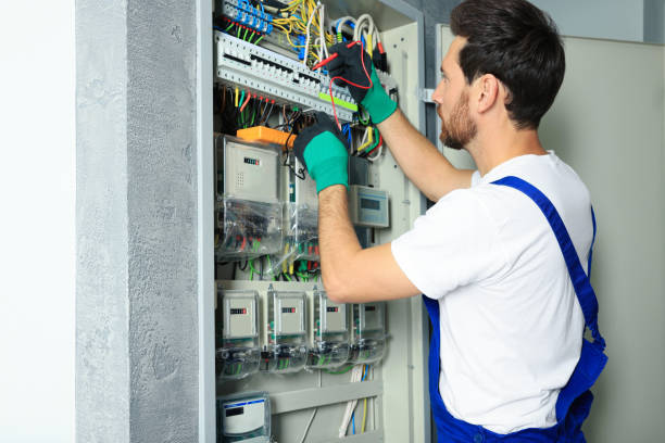 Best Circuit Breaker Repair  in Southgate, MI